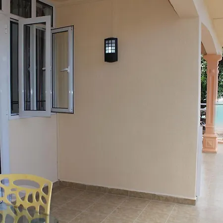 Bano Beach Residence - Grand Bay Beach Zimmer foto